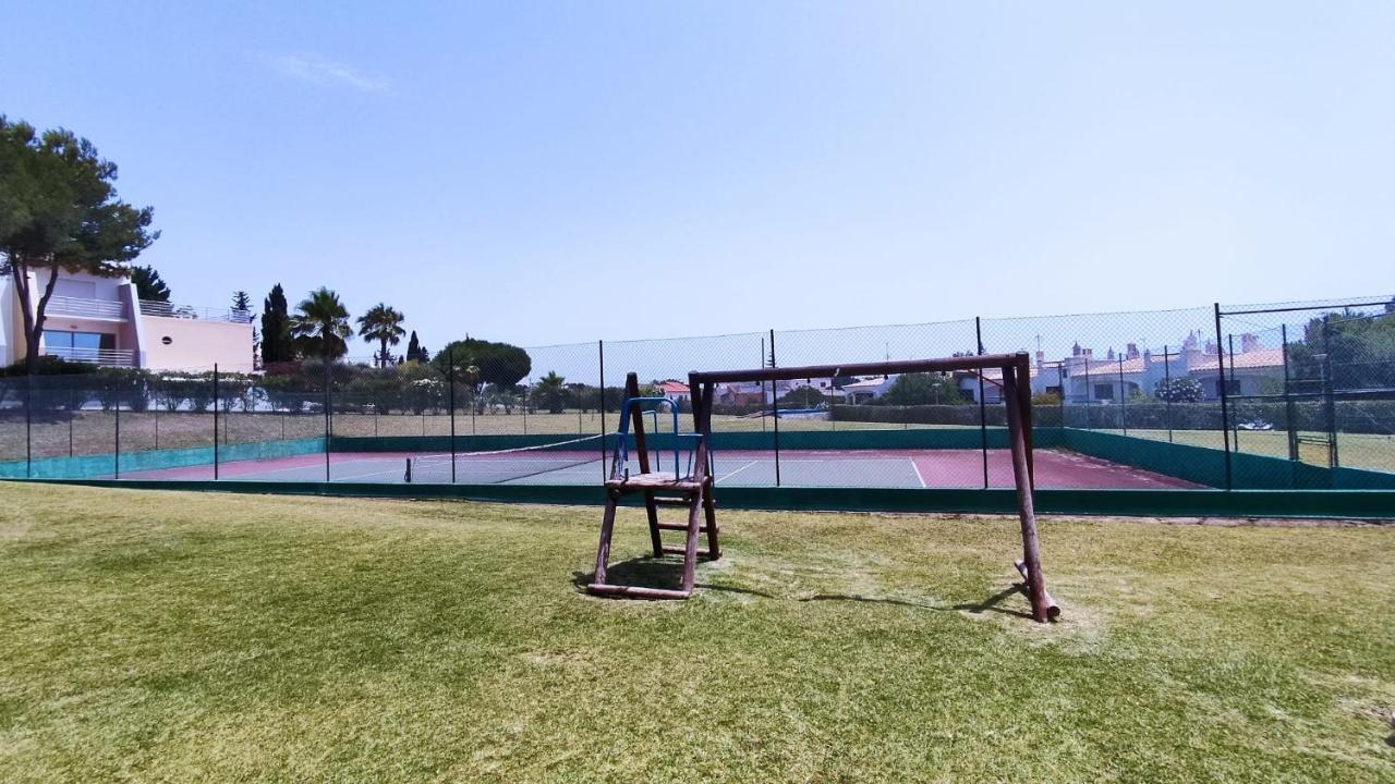 01 Sra Da Rocha Com Piscina E Ac - Casas & Papeis Lejlighed Armação de Pêra Eksteriør billede